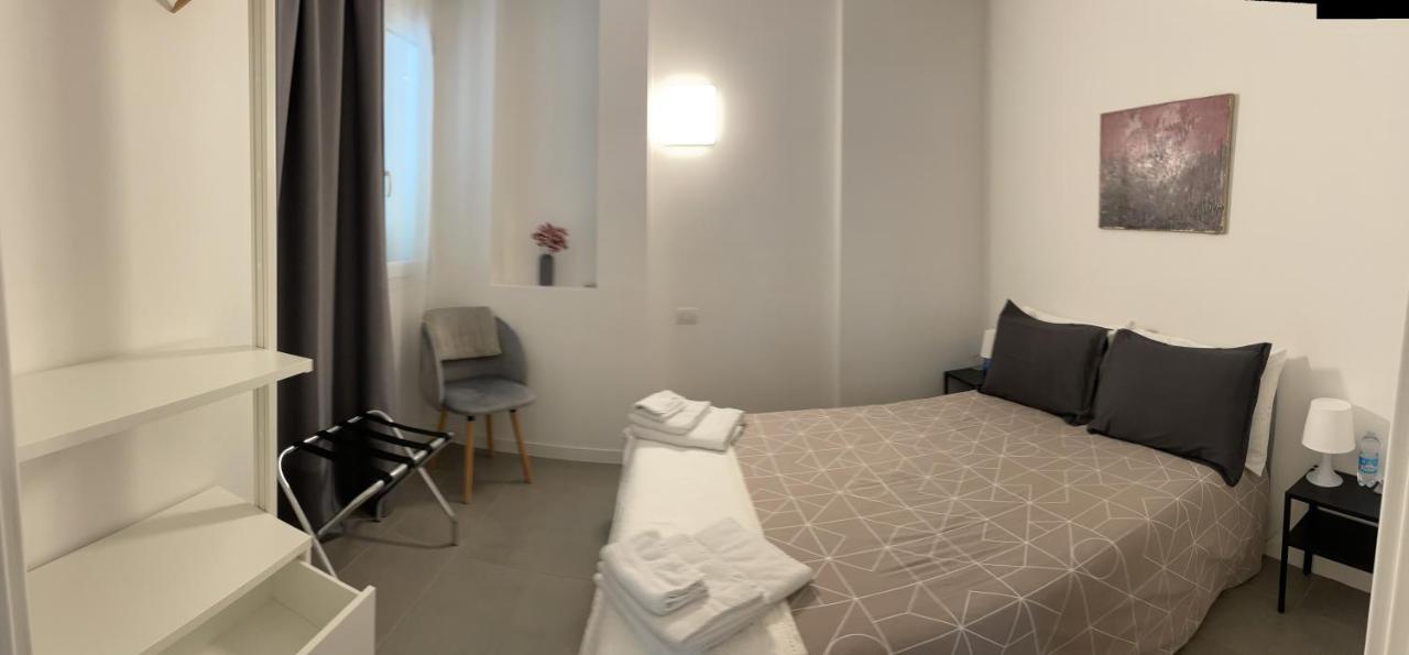 Guesthouse Villa Jung บอร์ดิเกรา ภายนอก รูปภาพ