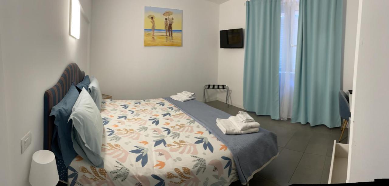 Guesthouse Villa Jung บอร์ดิเกรา ภายนอก รูปภาพ
