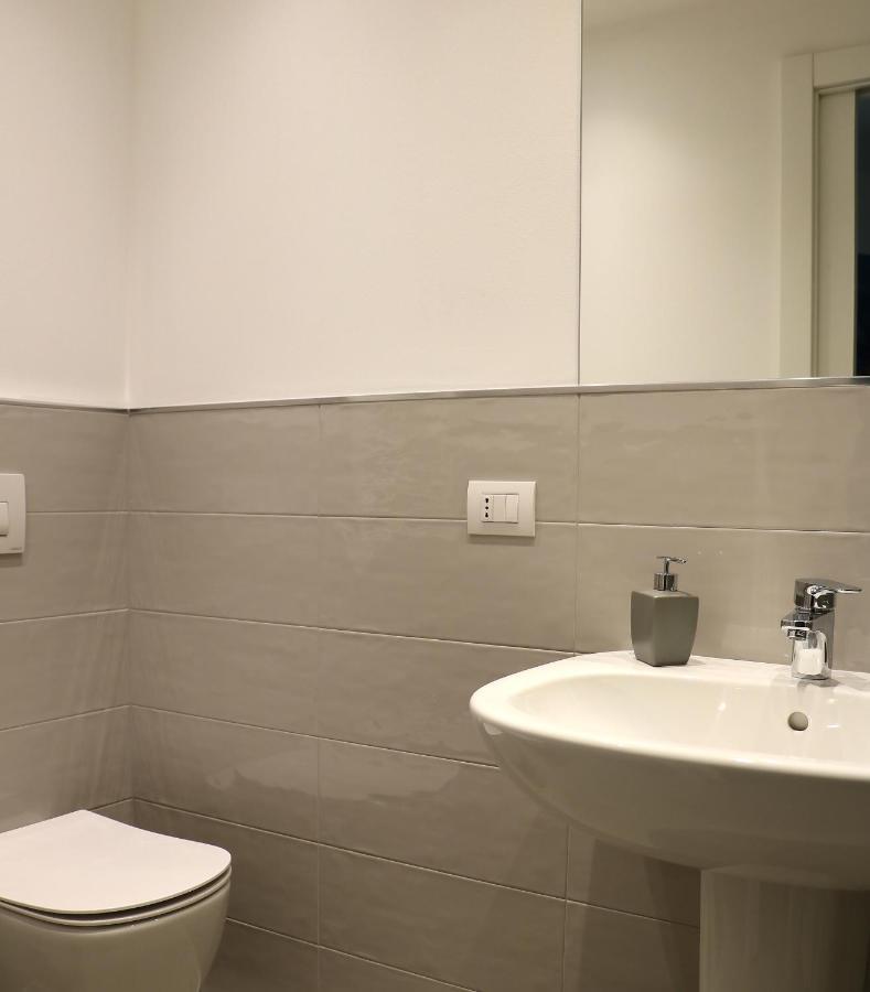 Guesthouse Villa Jung บอร์ดิเกรา ภายนอก รูปภาพ